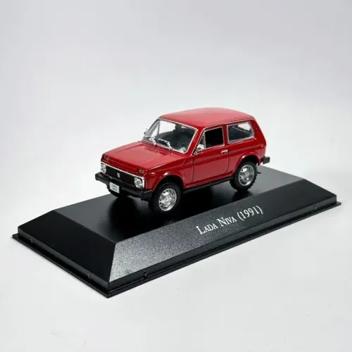 Coleção Carros Inesquecíveis Do Brasil Lada Niva 1991 1/43