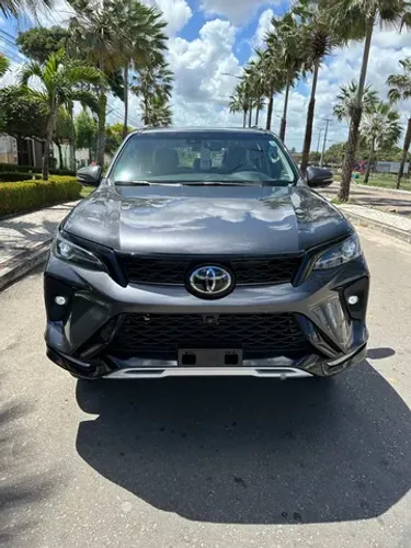 Hilux Sw4 Srx Platinum 2025 - 7 Lugares