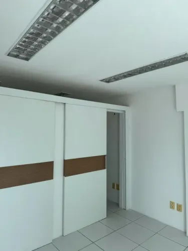 Sala no Pátio Dom Luis, projetada, privativa oportunidade liga 9 8 7 4 8 3 1 0 8