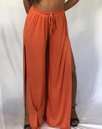 Conjunto Cropped e Calça com Fenda lateral