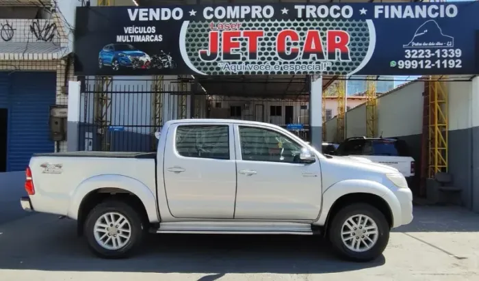 Toyota Hilux CD SRV D4-d 4X4 3.0 TDI Diesel AUT