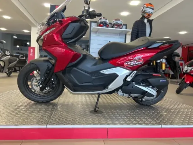 Adv 160 completa prata ou vermelha 2025