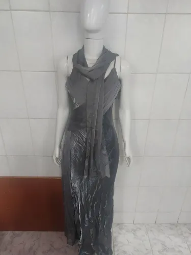 Vestido Elegante Prata - Tamanho P