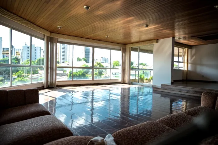Cobertura de luxo à venda em Salvador-BA, Horto Florestal: 4 quartos, 4 suítes, 2 salas, 7