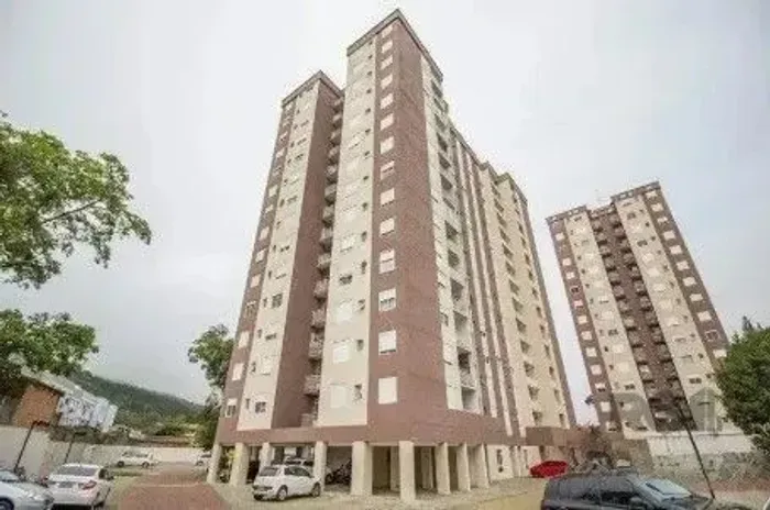 Ótimo apto em Condominio Fechado