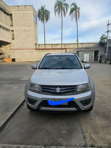 Vendo Suzuki Grand Vitara 2013 4x2 com GNV Ger5  R$ 47000