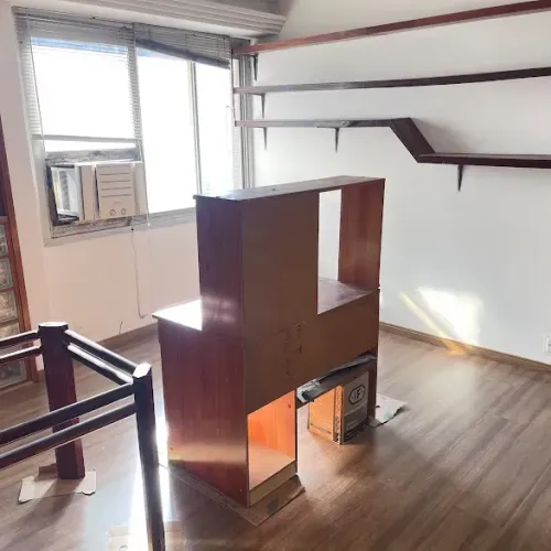 sala quarto com garagem