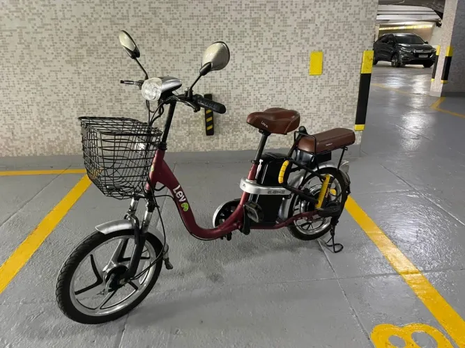 E BIKE LEV COM BATERIA DE LITIO NOVA