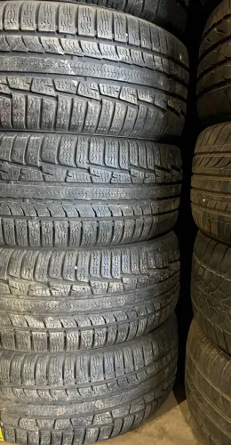 Jogo de pneus 17 Tiguan , Azera 235/55 R17 semi novos