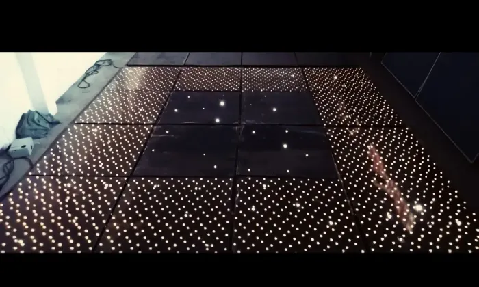 LOCAÇÃO DE PISTA DE DANÇA PARIS COM EFEITOS - Iluminação incrível para sua festa!
