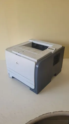 Impressora laser monocromática HP P2055dn muito nova, revisada e com Toner novo!
