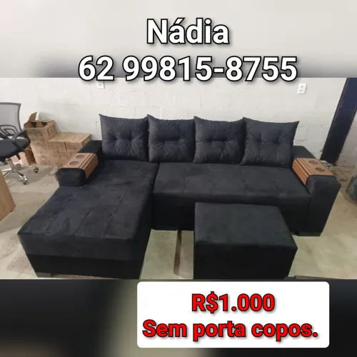 Sofá 4 lugares preto com chaise fixo 