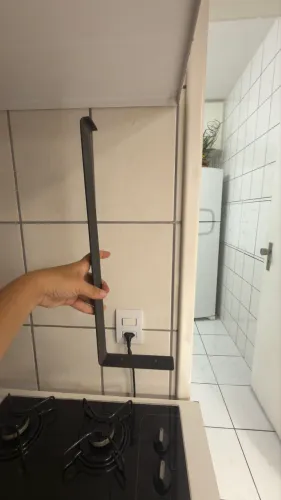 Mão francesa invertida de ferro