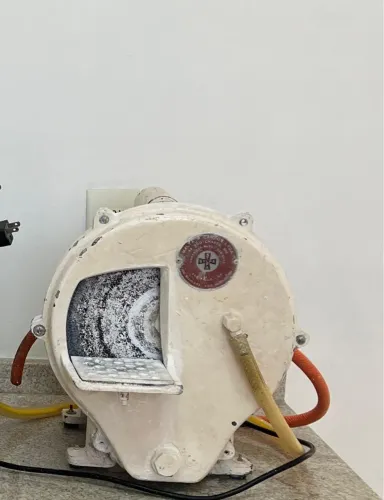 Cortador de gesso Odontologico