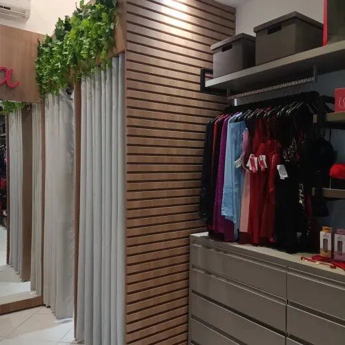 Venda de Negócio Montado, pronto para uso comercial no Shopping Estrada do Coco