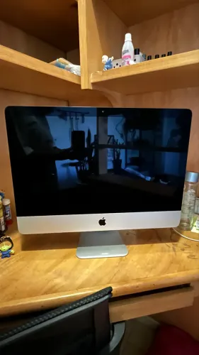 iMac 21,5 Retina 4K 2019 | i3 Quad-Core | 16GB RAM | Radeon Pro | Ótimo estado