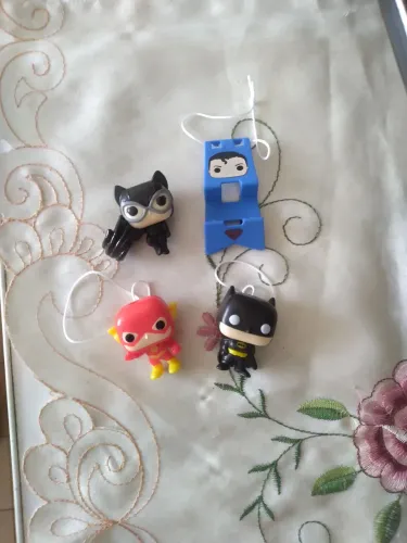 Miniaturas Kinder Joy DC Funko (Valor Unitário)