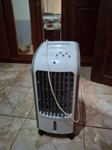 Vende-se climatizador