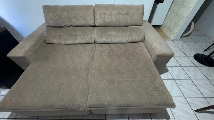 Sofá retrátil  2,34 cm 
