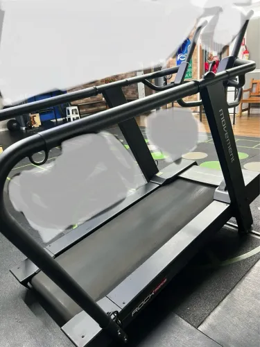 Esteira mecânica Movement Rock Force