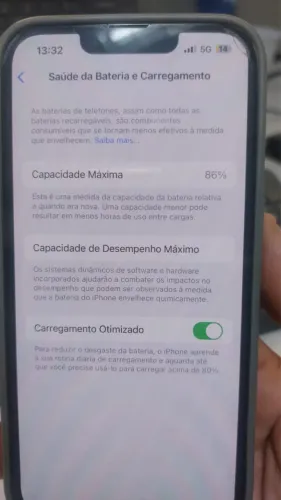 iPhone 14 128GB - Seminovo única dona e nunca foi aberto