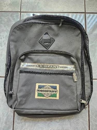 Mochila Company cinza, relíquia