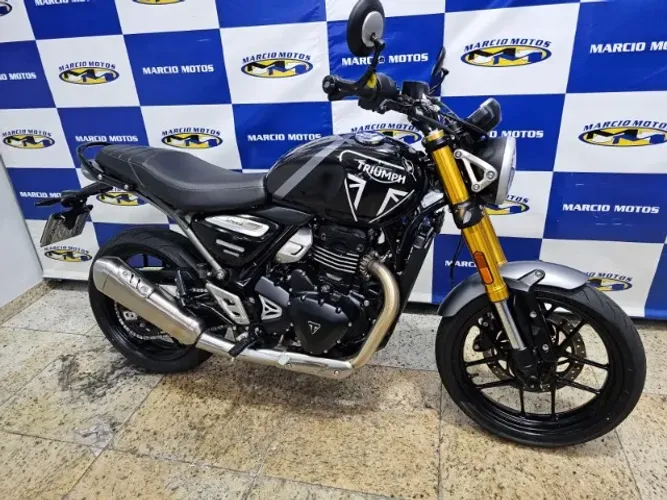 Triumph Speed 25/25 400 Preta