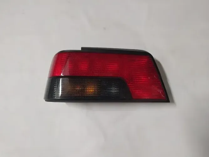 Lanterna Le Peugeot 405 Original