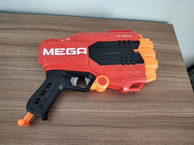 Nerf Mega Tri-Break - Pistola de Brinquedo