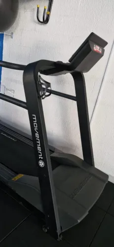Esteira Movement Profissional 160 G4