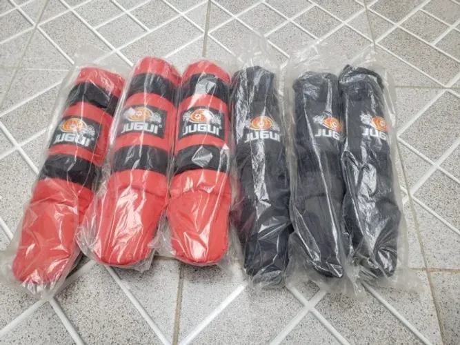 Caneleira de Artes Marciais