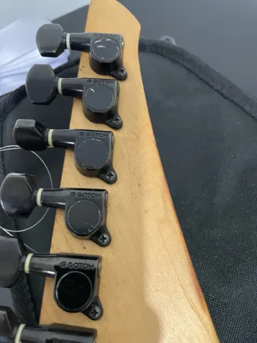 Squier stratocaster 