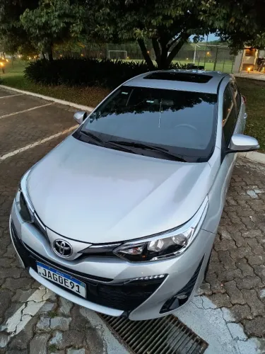 Toyota Yaris XLS Connect 1.5 Flex 16V 5P AUT 2021