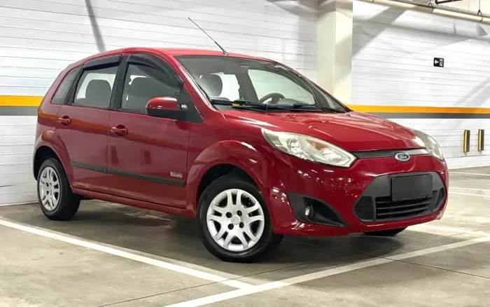 Fiesta Class 1.6 / Completo /  Baixo km