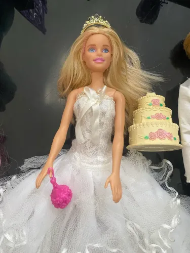 Barbie Noiva e Ken