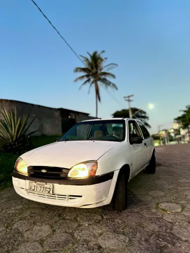 Ford Fiesta GL 1.0 3P 2000