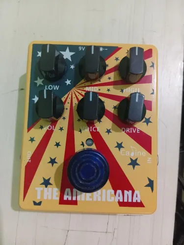 Pedal de Guitarra Pre Amp Caline