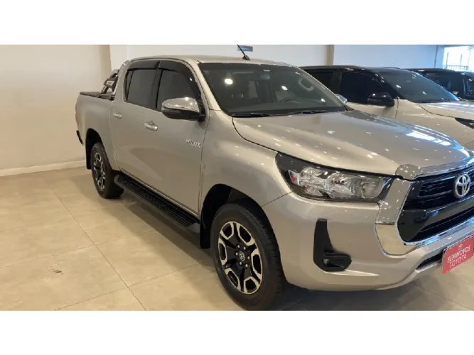 Toyota Hilux CD SRV 4X4 2.8 TDI Diesel Aut. 2024