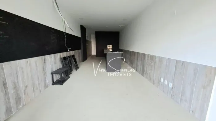 À venda I Loja comercial I 52m², 2 vagas, sol da manhã I Praia de Itaparica I R$ 500.000,0