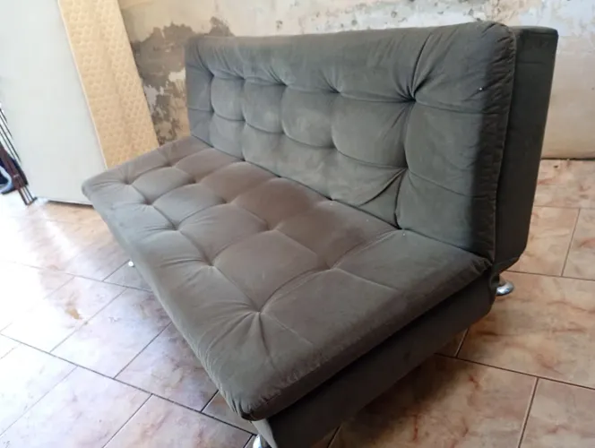 Sofá cama.
