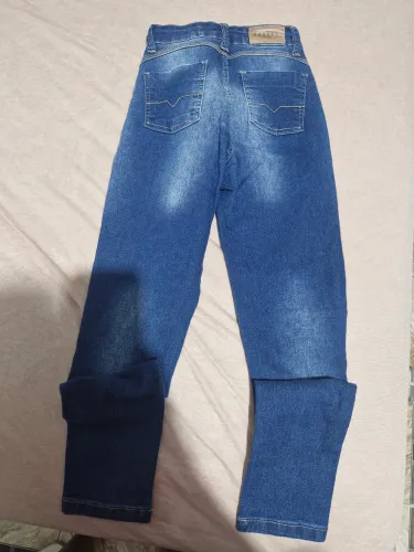 Calça Jeans capri