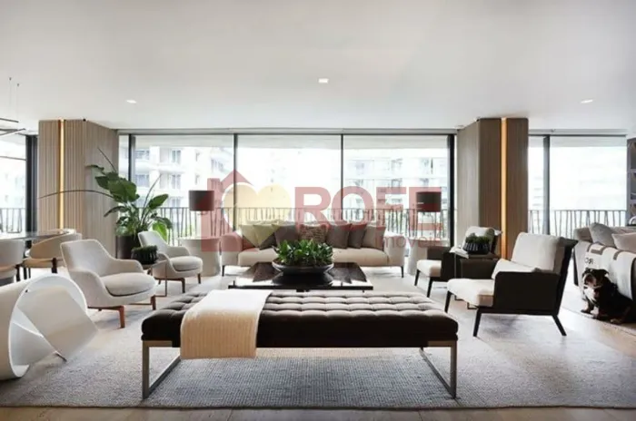 Apartamento com 2 suítes a venda no Itaim, 269m², condomínio Leopoldo 1201