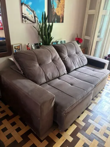 Sofá semi novo