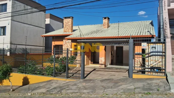Casa à venda no Bairro Bom Pastor/Caxias do Sul-RS