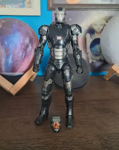 Maquina de Combate Marvel Legends