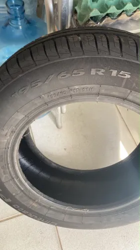 Pneu Pirelli