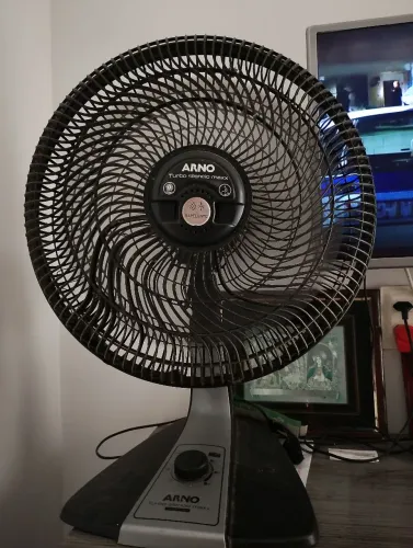 Ventilador Arno original funcionando normalmente tudo.