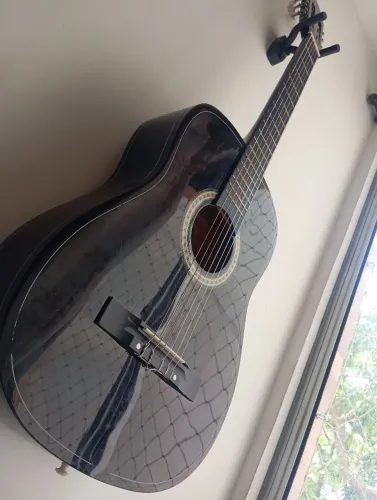 Vendo lindo violão novo