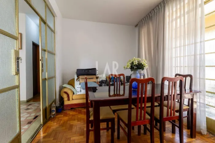 Casa à venda, 4 quartos, 1 vaga, Nova Suíssa - Belo Horizonte/MG