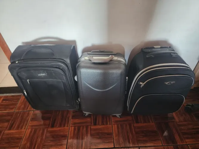 Vendo malas de viagem 10 quilos todas em bom estado